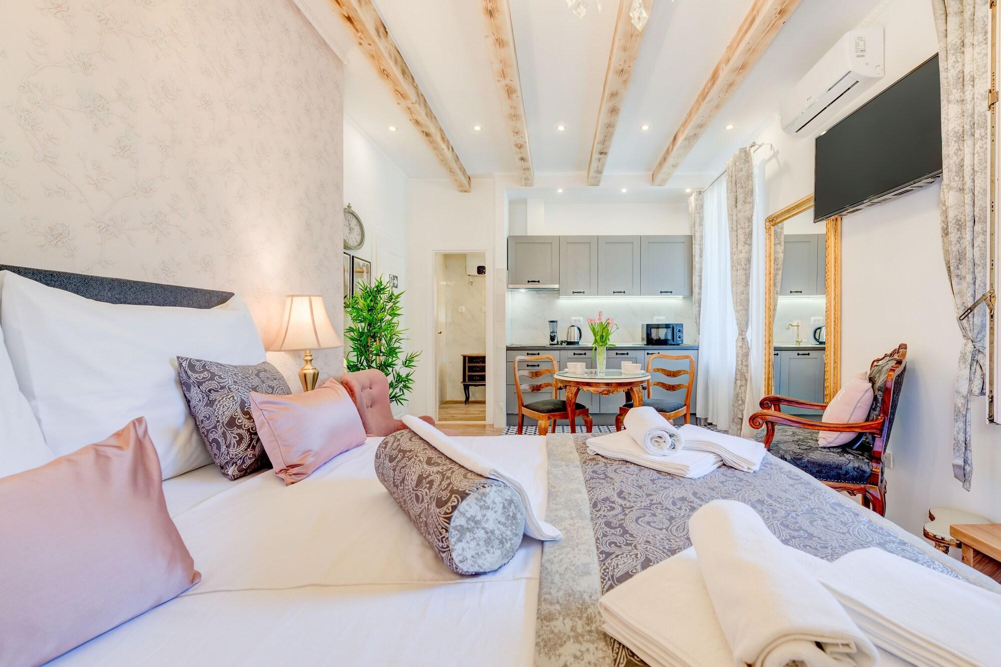 Le Monde Luxury Accommodation Split Exterior foto